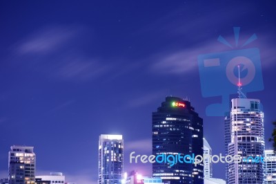 Brisbane, Australia - Saturday 25th November, 2017: View Of Brisbane City Skyscrapers At Night With Clouds On Saturday 25th November 2017 Stock Photo