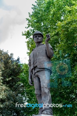 Bronze Memorial 