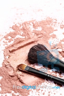 Brush On Pink Powder Set Stock Photo