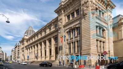 Bucharest/romania - September 21 : Headquarters Of Cec Bank In B… Stock Photo