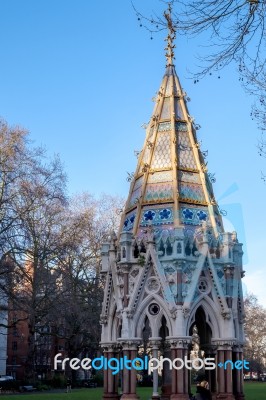 Buxton Memorial Fountain In Victoria Tower Gardens Stock Photo