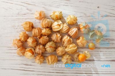 Cape Gooseberry Physalis Fruit Ground Cherry Organic Food Vegetabl Stock Photo