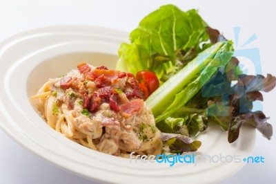 Carbonara Pasta In Ceramic Dish Stock Photo