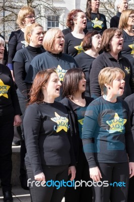 Cardiff Uk March 2014 - The Rock Choir Supporting Sport Relief D… Stock Photo