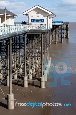 Cardiff Uk March 2014 - View Of Penarth Pier Stock Photo