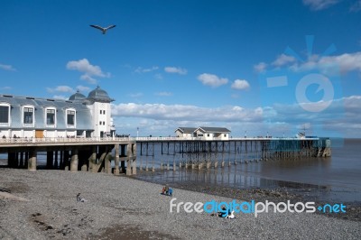 Cardiff Uk March 2014 - View Of Penarth Pier Stock Photo