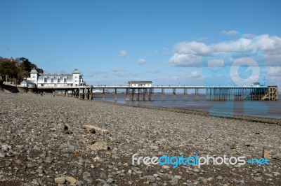 Cardiff Uk March 2014 - View Of Penarth Pier Stock Photo