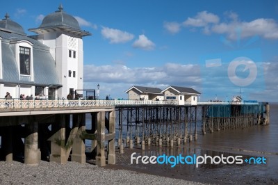 Cardiff Uk March 2014 - View Of Penarth Pier Stock Photo