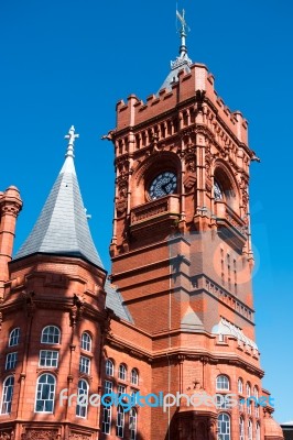 Cardiff/uk - August 27 : Pierhead Building In Cardiff On August Stock Photo