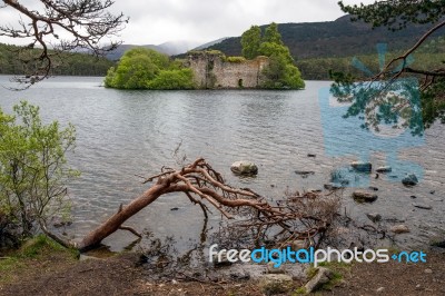 Castle In The Middle Of Loch Eilein Stock Photo