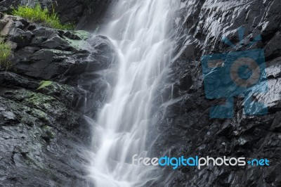 Cedar Creek Falls In Mount Tamborine Stock Photo