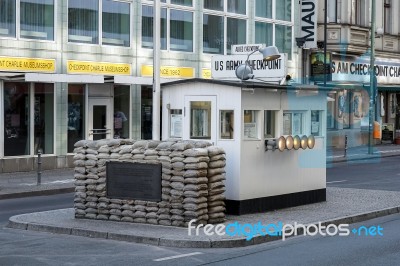 Checkpoint Charlie In Berlin Stock Photo