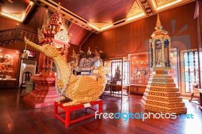 Chiang Rai, Thailand - December 20, 2017: Inside View Of Hong Luang Sang Kaew Museum In Wat Phra Kaew Chiang Rai. This Museum Is A Part Of Wat Phra Kaew Chiang Rai. It's A Famous Place For Chiang Rai Trip Stock Photo