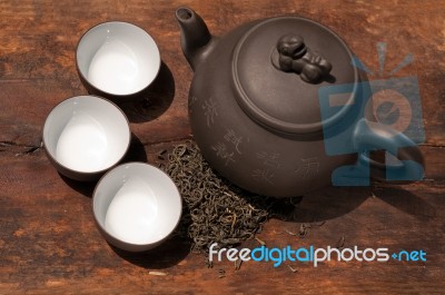 Chinese Green Tea Pot And Cups Stock Photo