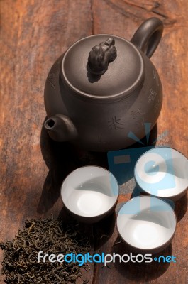 Chinese Green Tea Pot And Cups Stock Photo