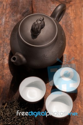 Chinese Green Tea Pot And Cups Stock Photo