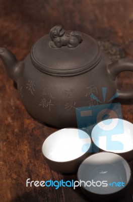 Chinese Green Tea Pot And Cups Stock Photo