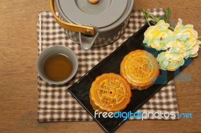 Chinese Moon Cake With Tea Ceremony Stock Photo