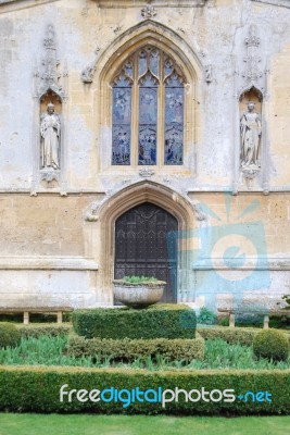 Church And Ornamental Garden At Sudeley Castle Stock Photo