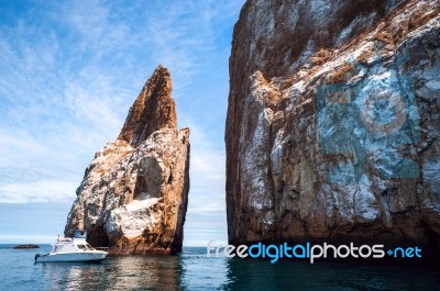 Cliff Kicker Rock, The Icon Of Divers, The Most Popular Dive, Sa… Stock Photo