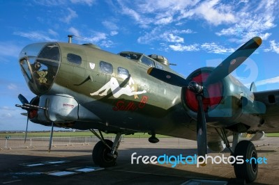 Close-up Of Sally B American Bomber At The Imperial War Museum D… Stock Photo