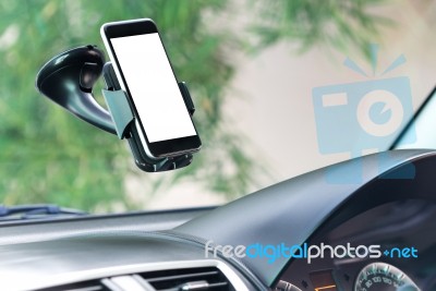 Close Up Phone Mounted In Car Stock Photo