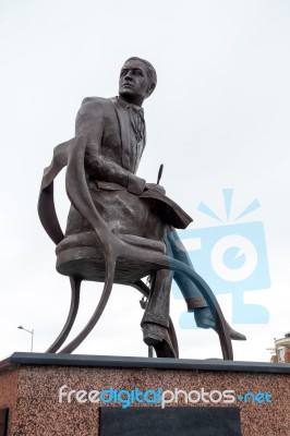 Close-up View Of The Statue Honouring Ivor Novello Stock Photo