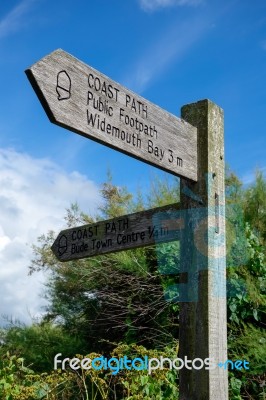 Coastal Path Sign Post Near Bude Stock Photo