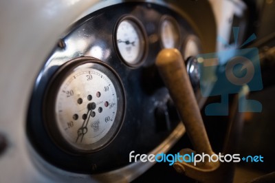 Cockpit Of An Old Car In The Motor Museum At Bourton-on-the-wate… Stock Photo