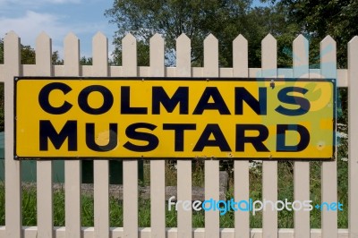 Colmans Mustard Sign At Sheffield Park Station Stock Photo