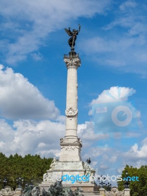 Column With A Statue Of Liberty Breaking Her Chains On Top Of Th… Stock Photo