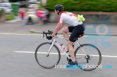 Cyclists Participating In The Velethon Cycling Event In Cardiff Stock Photo