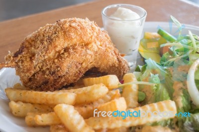 Deep Fried Chicken Meat With Organic Salad Stock Photo