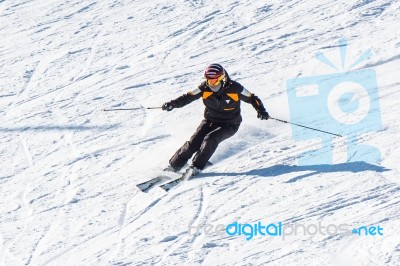 Deogyusan,korea - January 1: Skier Skiing On Deogyusan Ski Resort In Winter,south Korea On January 1, 2016 Stock Photo