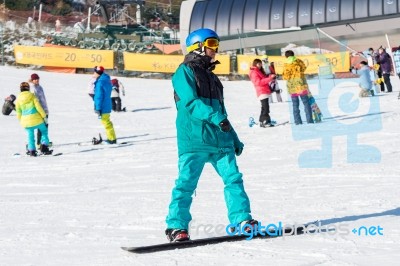 Deogyusan,korea - January 1: Skier Skiing On Deogyusan Ski Resort In Winter,south Korea On January 1, 2016 Stock Photo