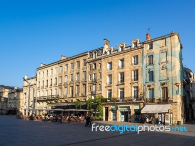 Drinking Coffee In The Shadow Of The Cathedral Of St Andrew In B… Stock Photo