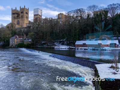 Durham, County Durham/uk - January 19 : View Along The River Wea… Stock Photo