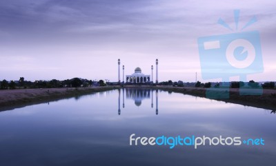 Dusk At Central Mosque, Songkhla, Thailand Stock Photo