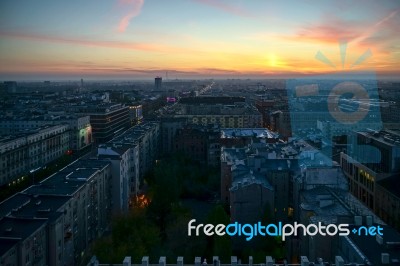 Early Morning View Over The Skyline In Warsaw Stock Photo