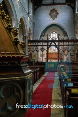 East Grinstead,  West Sussex/uk - August 18 :  Main Altar In St Stock Photo