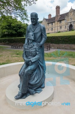 East Grinstead, West Sussex/uk - June 13 : Mcindoe Memorial In E… Stock Photo