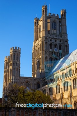 Ely, Cambridgeshire/uk - November 23 : Exterior View Of Ely Cath… Stock Photo