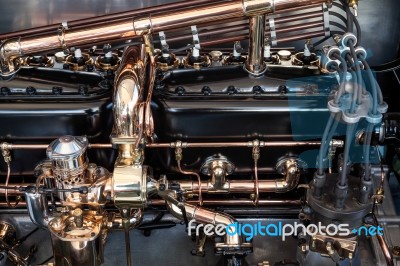 Engine Bay Of A Rolls Royce Silver Ghost 1908 Stock Photo