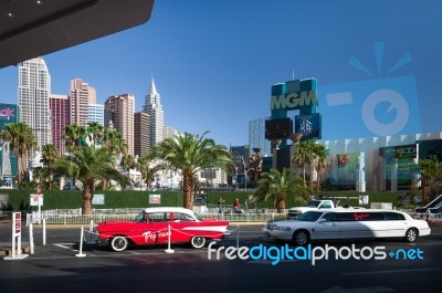 Entrance To The Tropicana Hotel In Las Vegas Stock Photo