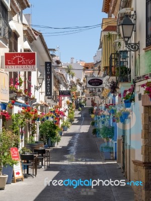 Estepona, Andalucia/spain - May 5 : Street Scene In Estepona Spa… Stock Photo