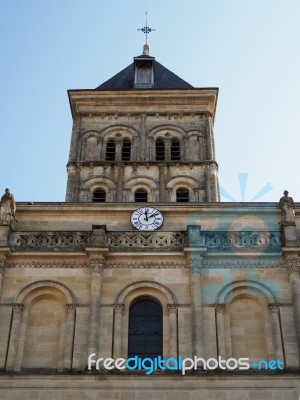 Exterior View Of The Basilica  St Seurin In Bordeaux Stock Photo