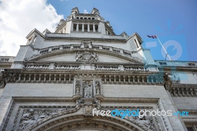 Exterior View Of The Victoria And Albert Museum In London Stock Photo