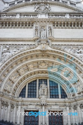 Exterior View Of The Victoria And Albert Museum In London Stock Photo