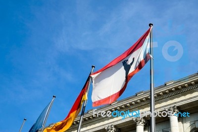 Flags Flying Outside The Abgeordnetenhaus, State Parliament Buil… Stock Photo