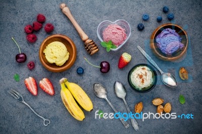 Flat Lay Ice Cream With Various Fruits Raspberry ,blueberry ,str… Stock Photo